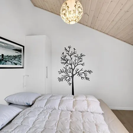 Delko - 650m From The Sea By Interhome *