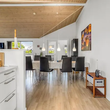 Delko - 650m From The Sea By Interhome בית נופש *