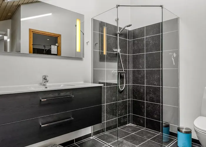 Delko - 650m From The Sea By Interhome